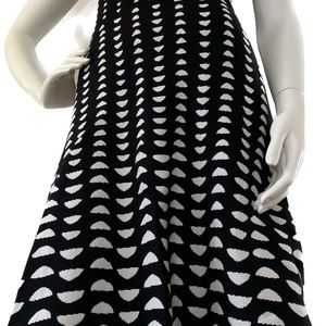 Ann Taylor Black and White Stretchy A Line Sleeveless Dress Sz XS Geo Print